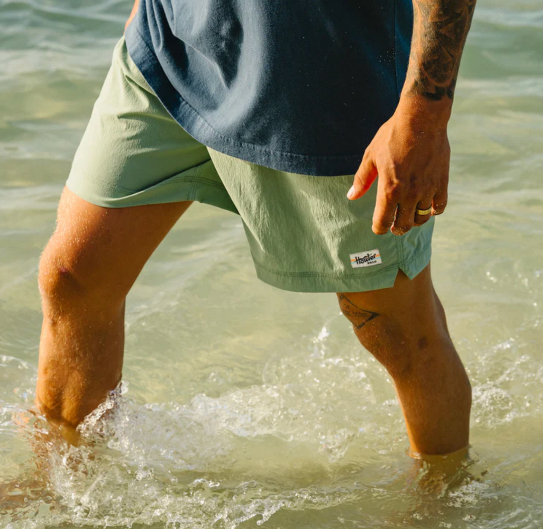 Howler Bros - Salado Shorts : Granite Green